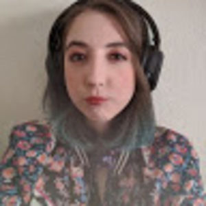 Meet your Posher, Alicia